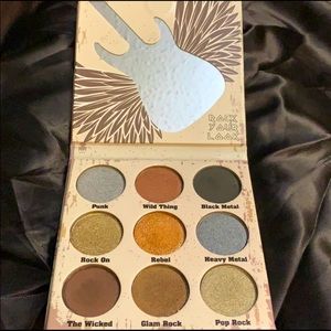 Crown Pro Glam Metals Eyeshadow Palette